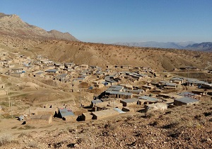 روستایی بدون امکانات اولیه زندگی چشم انتظار خدمت + فیلم
