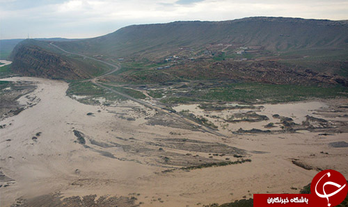 نجات 500 روستایی سرخس از نوزاد 8 ماهه تا زن 58 ساله در محاصره سیل+ تصویر