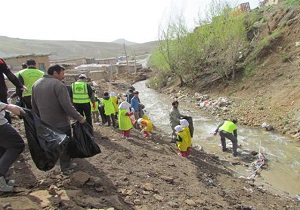 پاکسازی روستاها در روز زمین پاک