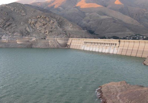 سرریزشدن سد نهچیر شهرستان مبارکه اصفهان