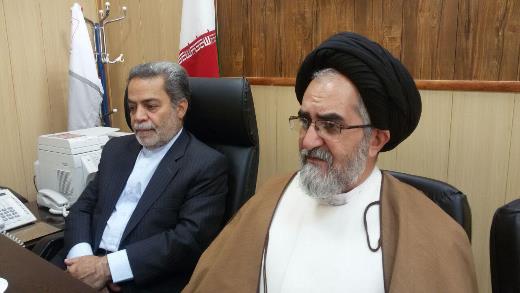 بازدید استاندار یزد ازشعب اخذرای درابرکوه