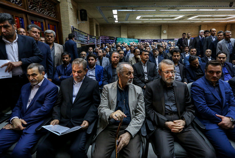 چه کسانی در مراسم ترحیم والده نوبخت حضور داشتند؟