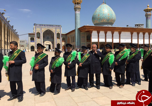 حضور پرشور خادمان احمدبن موسی (ع) در انتخابات + تصاویر