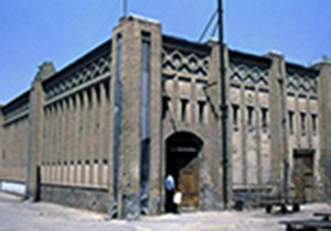 45 اثر معماری صنعتی حاشیه زاینده رود در حال تخریب
