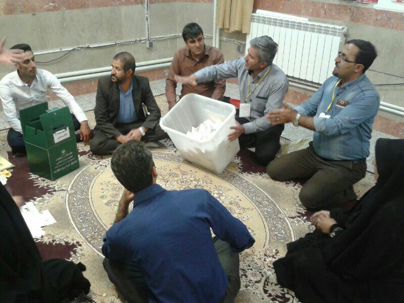 آغاز شمارش آراء در شهرستان سمیرم+ تصاویر