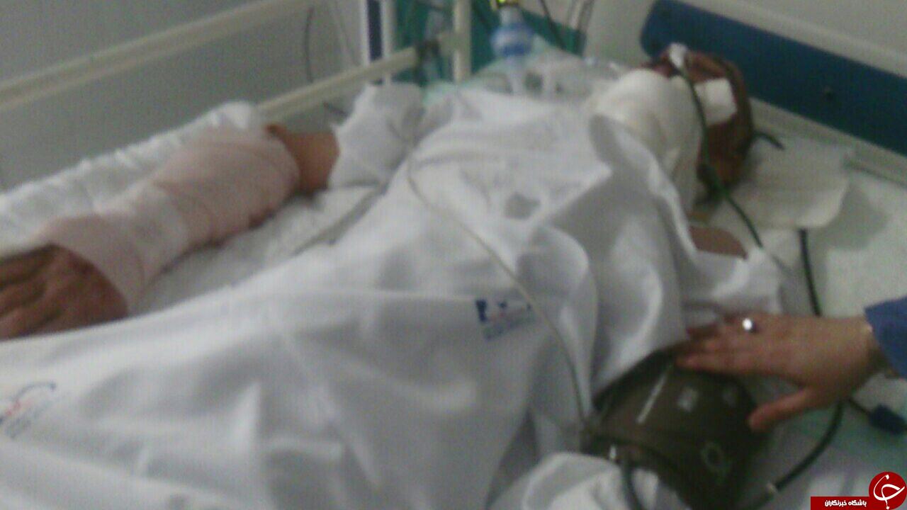 فاجعه در بیمارستان میلاد/ مردی که به خاطر 300 هزار تومان پذیرش نشد اقدام به خودکشی کرد! + فیلم و تصاویر فاجعه در بیمارستان میلاد/ مردی که به خاطر 300 هزار تومان پذیرش نشد اقدام به خودکشی کرد! + فیلم و تصاویر