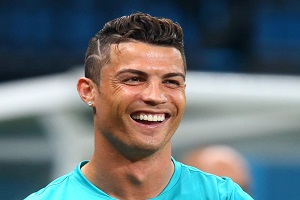 رفتار جالب ستاره رئال با هوادارانش+فیلم