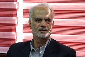 کرسی&zwnj;های مجلس دهم نسبتا به طور مساوی تقسیم شده&zwnj;اند