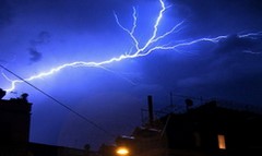 احتمال وقوع رگبار و رعد وبرق در استان