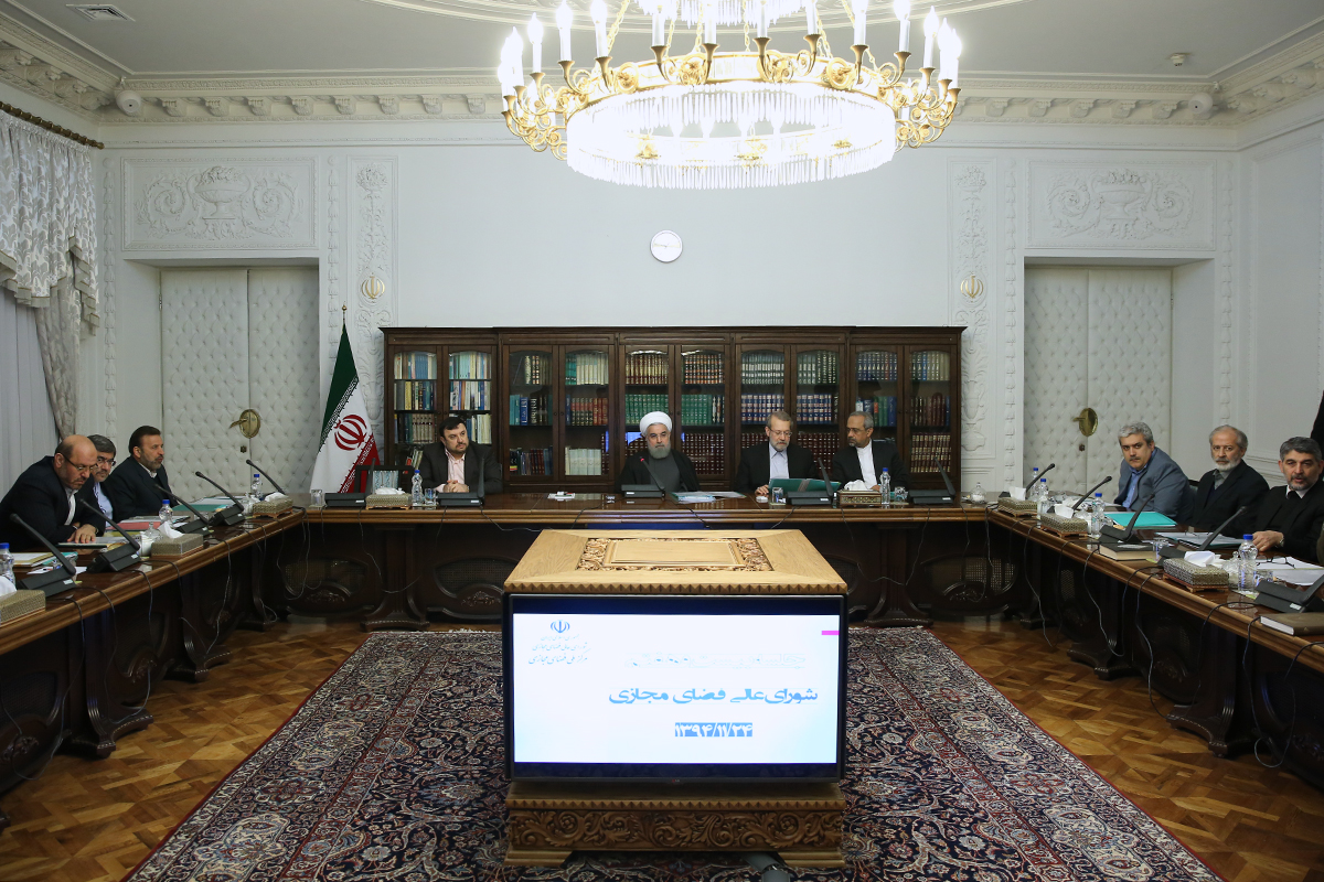 تاکید رییس جمهوری بر ضرورت دقت و جدیت در آموزش زبان های خارجی به دانش آموزان