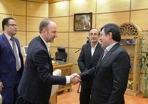 دیدار سرمایه گذاران فرانسوی با استاندار