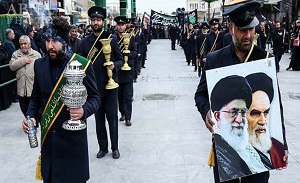 دسته عزاداری خادمان در شهادت امام کاظم(ع)+تصویر