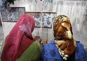بهره مندی یک هزار و 400 زن سرپرست خانوار از بیمه تامین اجتماعی