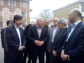 بازدید معاون سازمان مدیریت و برنامه ریزی و معاون میراث فرهنگی کشور از مدرسه تاریخی شهر رشت