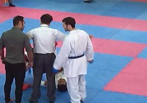 حسنی‌نیا مصدوم و به بیمارستان منتقل شد