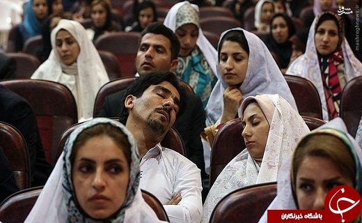 خواب زوج&zwnj;جوان درمراسم ازدواج دانشجویی +عکس