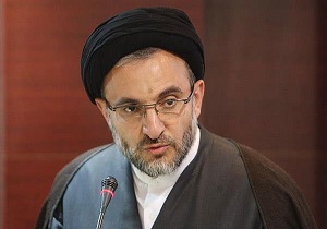 حلقه‌های قرآنی کارآمدترین راه ارتباط مردم با قرآن است