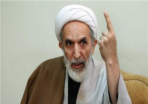 برای "تاسیس سپاه پاسداران" به عراقی‌ها کمک خواهیم کرد