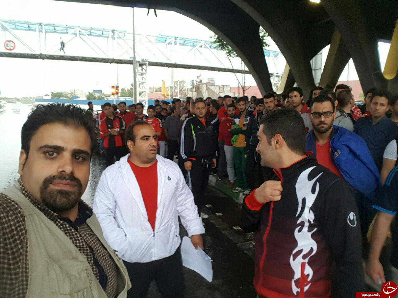 از بلیط بازی تا هیجان پرسپولیسی&zwnj;ها در تبریز + تصاویر
