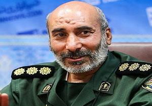 پیکر مطهر شهدای مدافع حرم " قنبری و دوربین "  وارد کشور شد