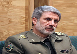 سربازی حرکتی جهادی در حراست از کشور و نظام است