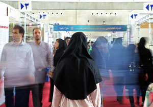همه دردسرهای تغییر در بانک عامل نمایشگاه کتاب