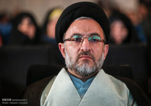 بازدید رئیس سازمان تبلیغات اسلامی از نمایشگاه کتاب