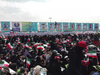 استقبال مردم کرمان از رییس جمهور