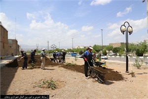 كاشت فضاي سبز از ميدان اميركبير به طرف جاده دو اسب
