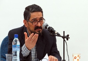 ژاپن کشوری پیشرفته است اما زبان انگلیسی در آن رواج ندارد/ اینکه بگوییم زبان علم فقط انگلیسی است حرف شاهان قاجار است