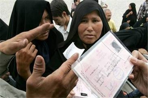 سالانه ۴۰۰ هزار نفر وارد بازار کار می‌شود