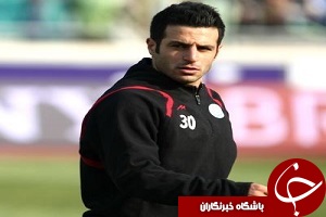 رضایی: نفتی ها برای پرداخت مطالباتم بازی در می آورند