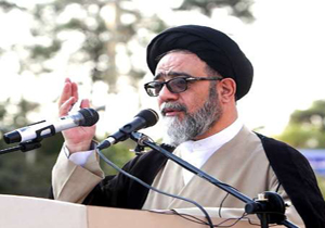 بی‌اعتقاد کردن جوانان به دین و اصول انقلاب از اهداف دشمن درجنگ نرم است