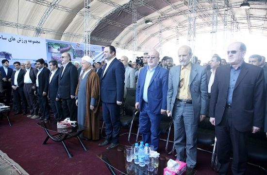 ایران مثل خورشید در منطقه می&zwnj;درخشد/ دنیا بیشتر از ما به برجام نیاز دارد