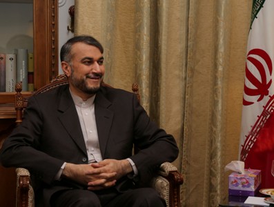 امیرعبداللهیان خواستار آتش بس پایدار و لغو کامل محاصره انسانی در یمن شد