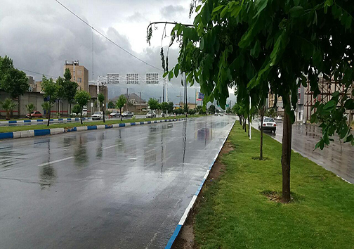 بارش باران و طراوت هوا در لرستان