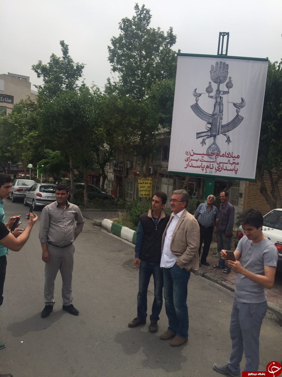 عكس سلفی هواداران با برانكو