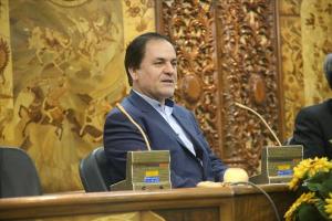 لازمه عمل به اقتصاد مقاومتی کمک گرفتن از ظرفیت های هنری کشور است