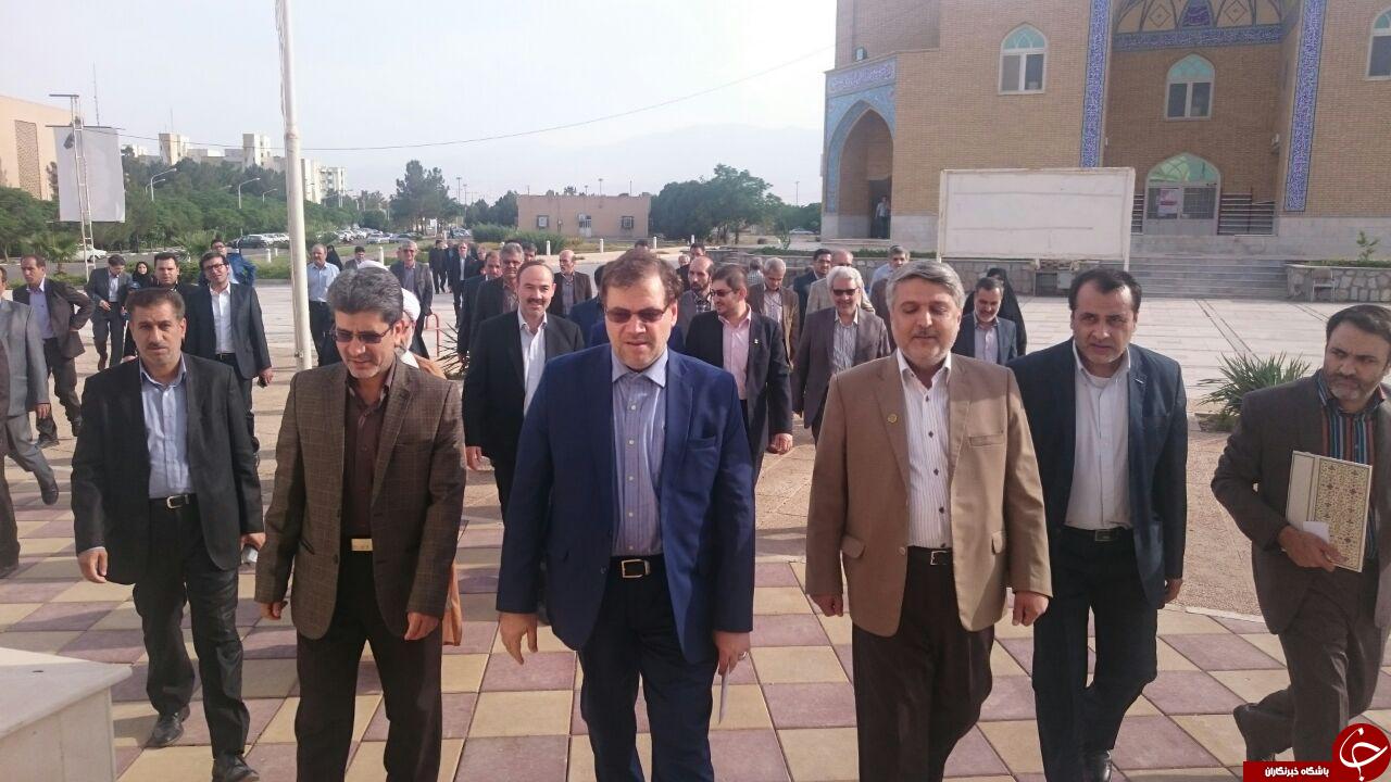 سالن آزمون های الکتریکی دانشگاه علوم پزشکی کاشان