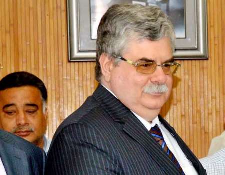 سفیر روسیه در پاکستان: با طالبان افغانستان ارتباط داریم/ افغانستان، زمین بازی بیگانگان