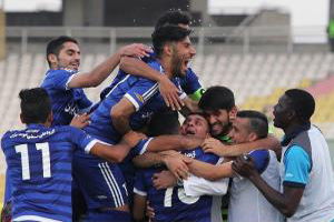 فیلم جشن قهرمانی استقلال خوزستان در لیگ برتر خلیج فارس