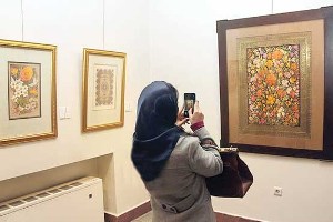 افتتاخ سومین نمایشگاه نقاشی کودکان سرطانی