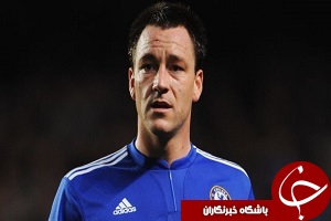 وقتی تری طاقچه بالا می گذارد
