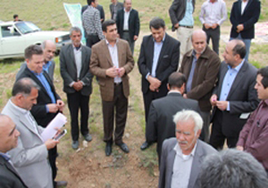 بازدید از طرح 45 هکتاری کشت گل محمدی در چهارمحال و بختیاری