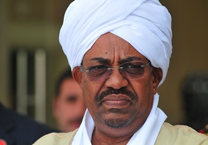 ادعای مضحک سودان: ایران برای سیاسی کردن حج تلاش می کند/ اعلام همبستگی خرطوم با عربستان