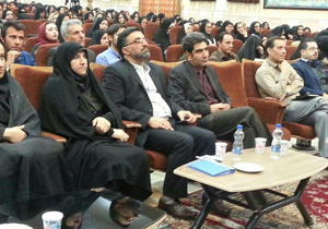 ابزار ارتباطی مجازی گوشه خلوت‌گزینی جوانان شده است