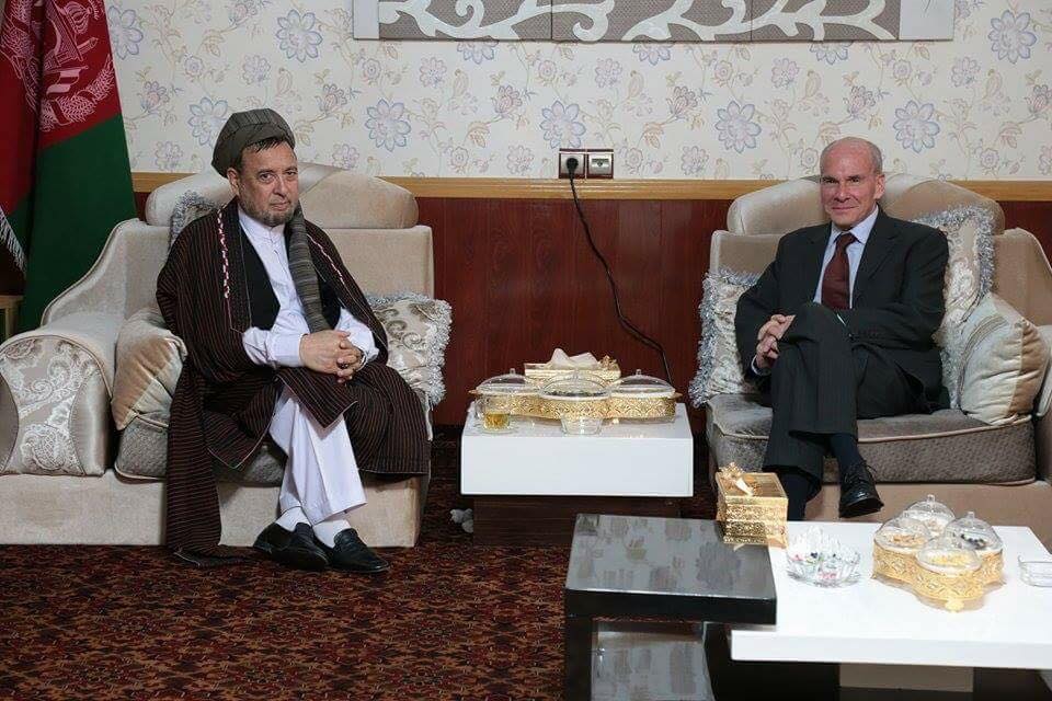 گفتگوی دیپلماتهای غربی با محقق پیرامون پروژه توتاپ گفتگوی دیپلماتهای غربی با محقق پیرامون پروژه توتاپ