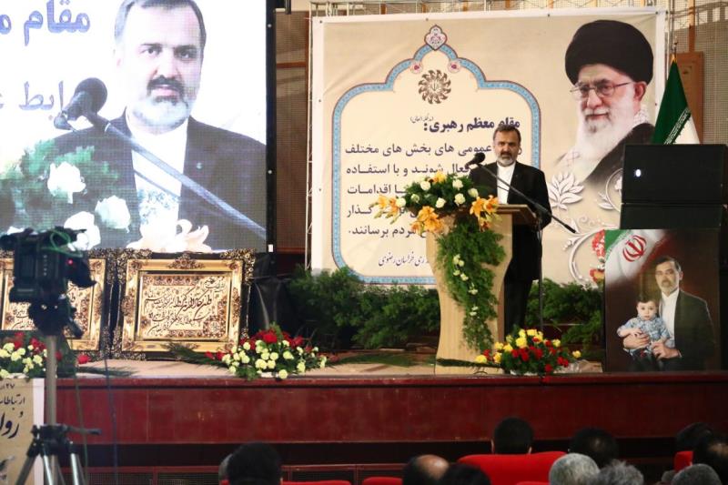 روابط عمومی ها باید خدمات دستگاه ها و سازمانهای اداری را بیان کنند