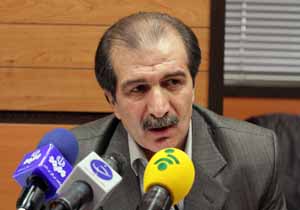 مانی حقیقی نتوانست ادبیات مارکز را در «اژدها وارد می‌شود» به تصویر بکشد