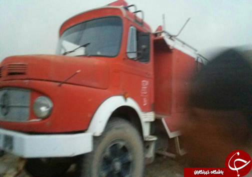 آتش سوزی گسترده در شرکت کاغذ پارس هفت تپه